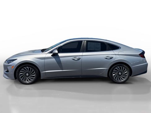 Used 2023 Hyundai Sonata Limited FWD image 2