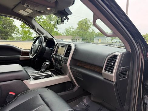 Used 2019 Ford F150 Lariat AWD/4WD image 38