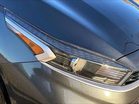 Certified 2024 Kia Forte LXS image 29