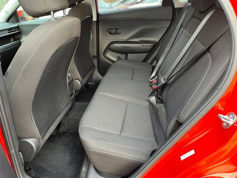 Used 2025 Hyundai Kona SEL image 23