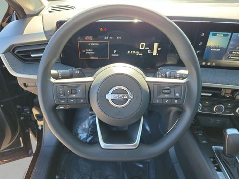 New 2026 Nissan Kicks S image 15