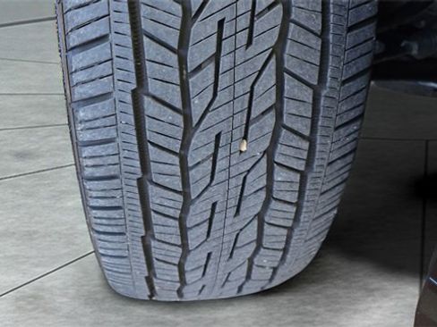 Used 2025 Buick Enclave Avenir image 32