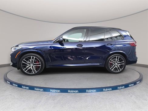 Used 2022 BMW X5 M50i w/ Executive Package image 9