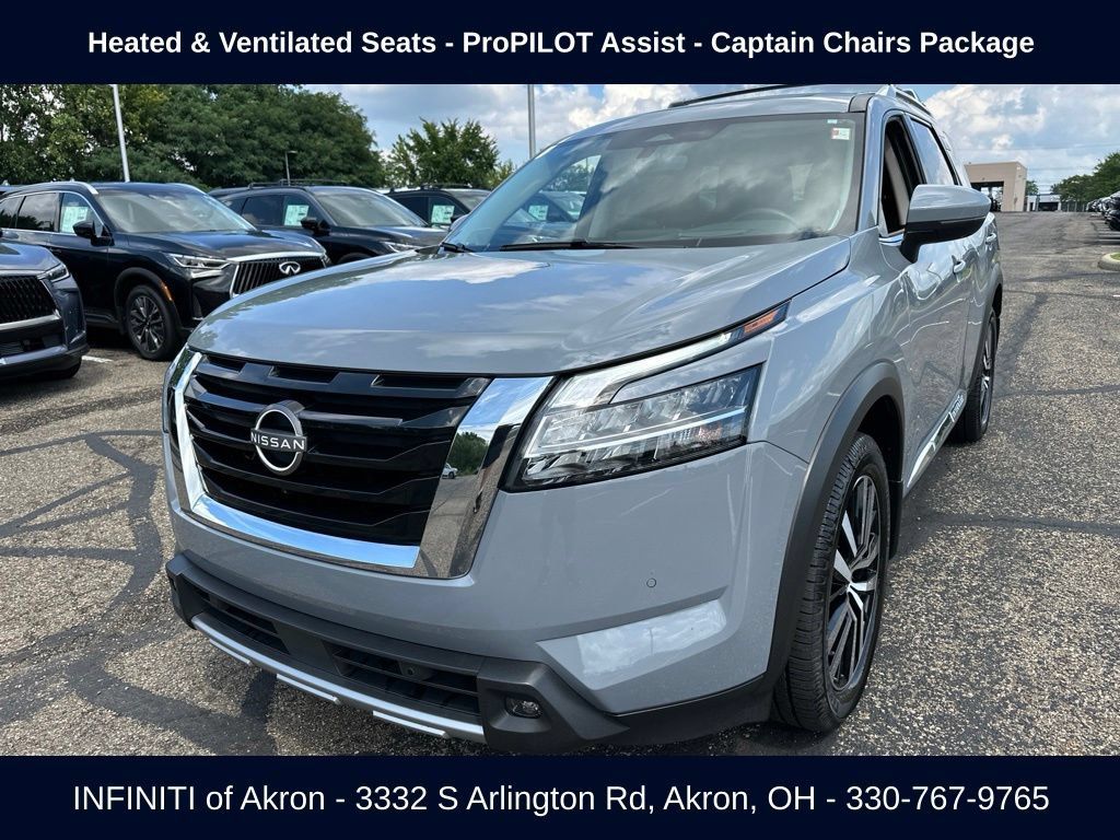 Used 2023 Nissan Pathfinder Platinum AWD/4WD image 1