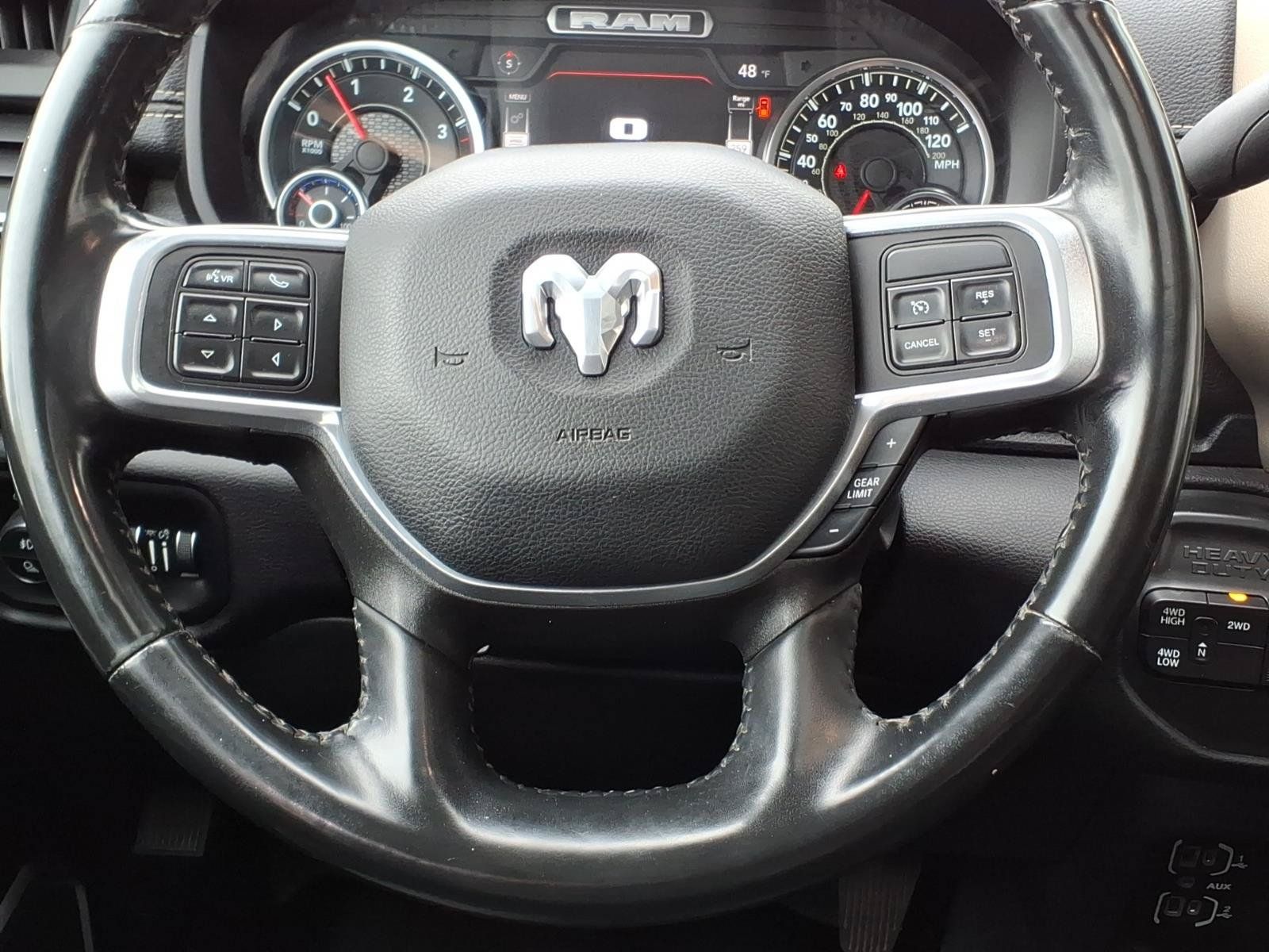 Used 2022 RAM 3500 Laramie AWD/4WD image 13