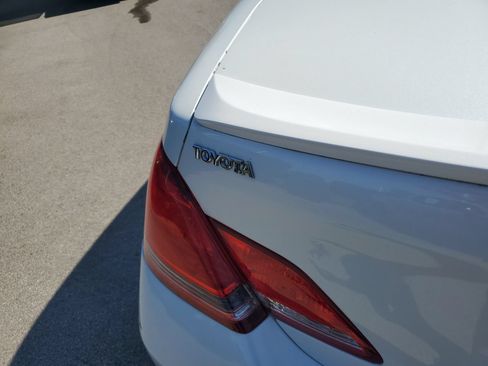Used 2005 Toyota Avalon FWD image 8