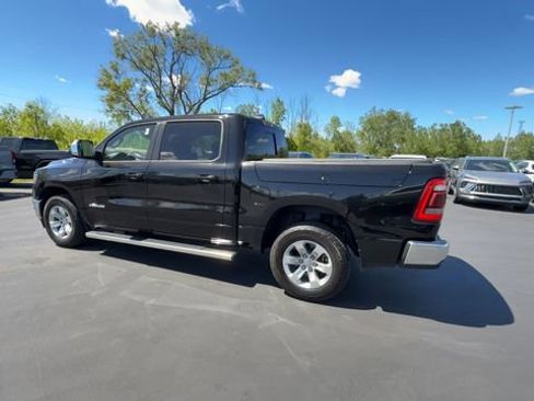 Used 2023 RAM 1500 Laramie AWD/4WD image 6