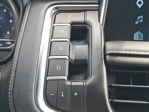 Used 2024 Chevrolet Tahoe High Country w/ Advanced Technology Package AWD/4WD image 16