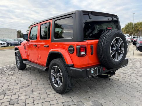 Used 2023 Jeep Wrangler Sahara image 11