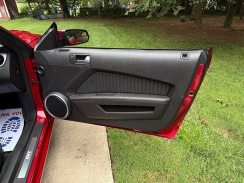 Used 2013 Ford Mustang Shelby GT500 RWD image 50