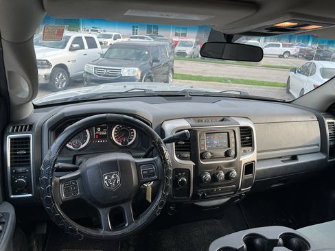 Used 2017 RAM 2500 SLT image 11