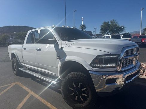 Used 2017 RAM 3500 Laramie w/ Convenience Group AWD/4WD image 2