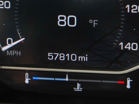 Used 2023 GMC Yukon XL AT4 AWD/4WD image 17