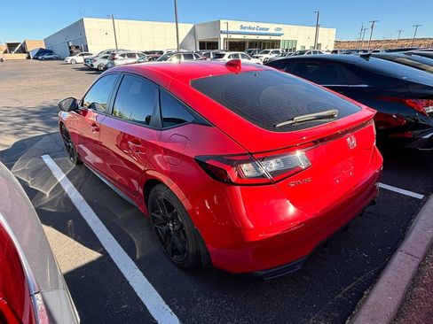 Certified 2025 Honda Civic Sport image 4