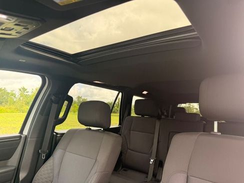 Used 2025 Toyota Sequoia SR5 AWD/4WD image 10