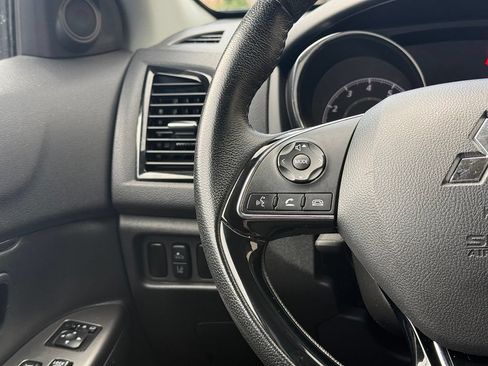 Used 2024 Mitsubishi Outlander Sport AWD image 11