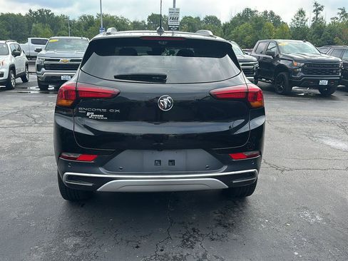 Used 2023 Buick Encore GX Essence w/ Advanced Technology Package AWD/4WD image 3