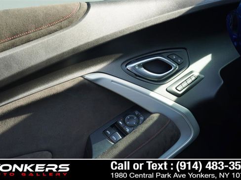 Used 2019 Chevrolet Camaro ZL1 image 36