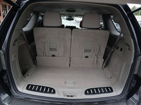Used 2011 Dodge Durango Crew w/ Trailer Tow Group IV RWD image 14