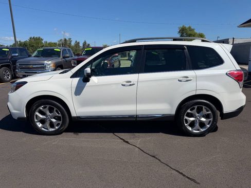 Used 2018 Subaru Forester 2.5i Touring w/ Popular Package #2 AWD/4WD image 2