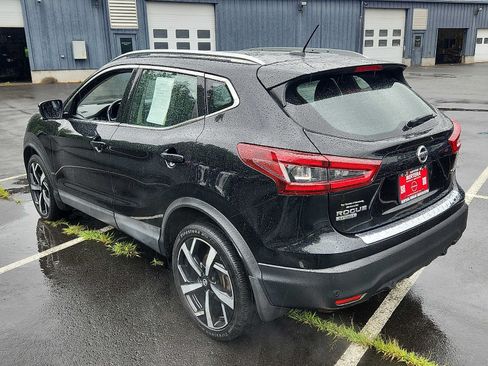 Used 2020 Nissan Rogue Sport SL AWD/4WD image 6