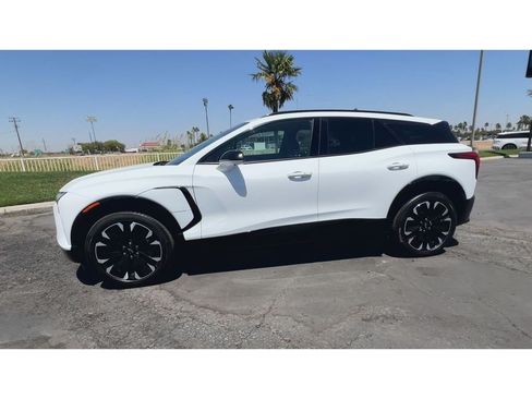 Certified 2024 Chevrolet Blazer EV RS AWD/4WD image 9