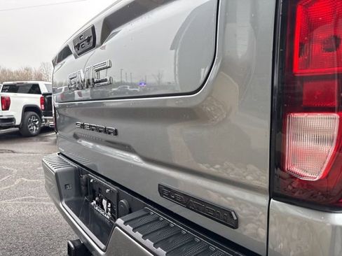 Used 2025 GMC Sierra 1500 Elevation AWD/4WD image 13