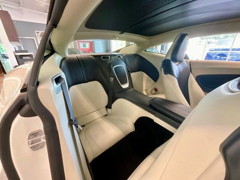 Used 2018 Aston Martin DB11 V12 image 37