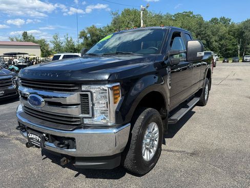 Used 2019 Ford F350 XL w/ STX Appearance Package AWD/4WD image 2