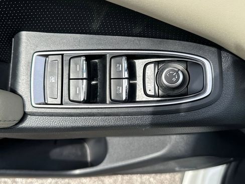 Used 2022 Subaru Ascent Limited w/ Technology Package image 30