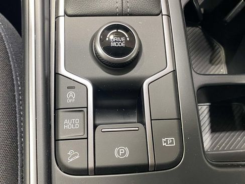 New 2026 Kia Sorento LX FWD image 31