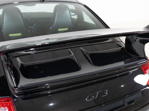 Used 2010 Porsche 911 GT3 RWD image 96