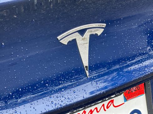 Used 2018 Tesla Model 3 Long Range RWD image 24