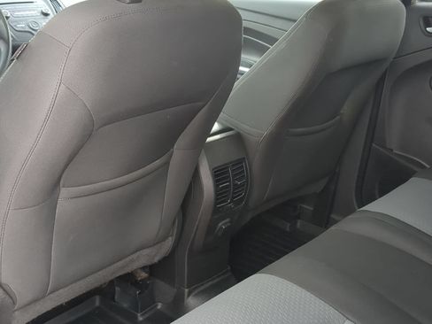 Used 2017 Ford Escape SE AWD/4WD image 21
