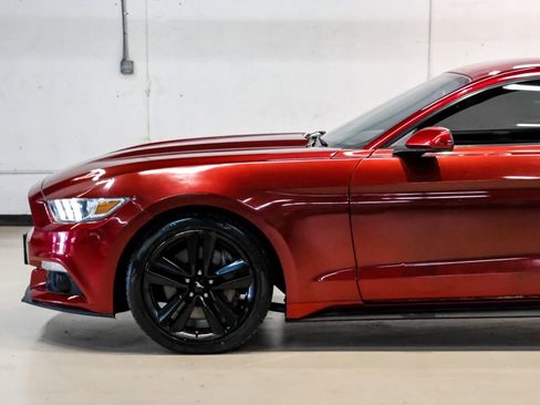 Used 2017 Ford Mustang Coupe w/ Ecoboost Performance Package RWD image 18
