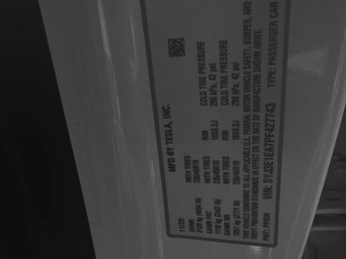 Used 2023 Tesla Model 3 Standard Range RWD image 36