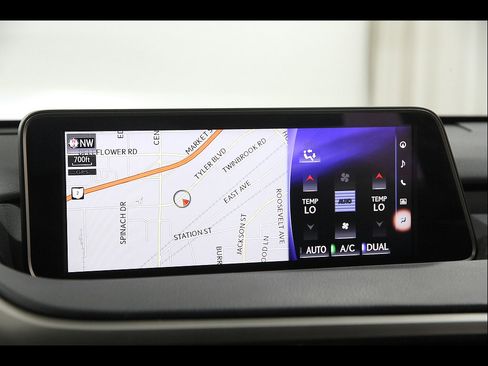 Used 2017 Lexus RX 350 AWD w/ Premium Package image 13