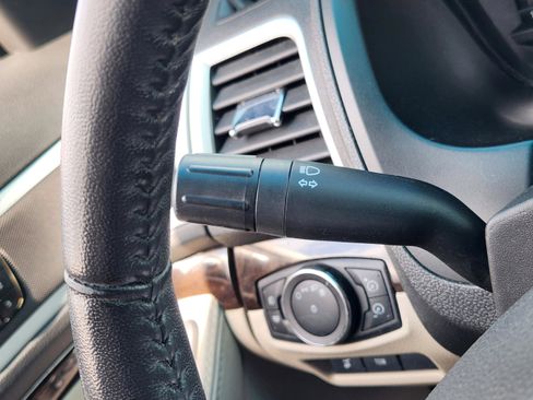 Used 2012 Ford Explorer Limited image 22