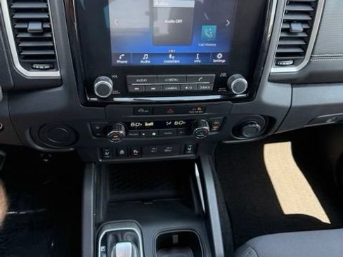 Used 2023 Nissan Frontier SV w/ SV Convenience Package RWD image 28