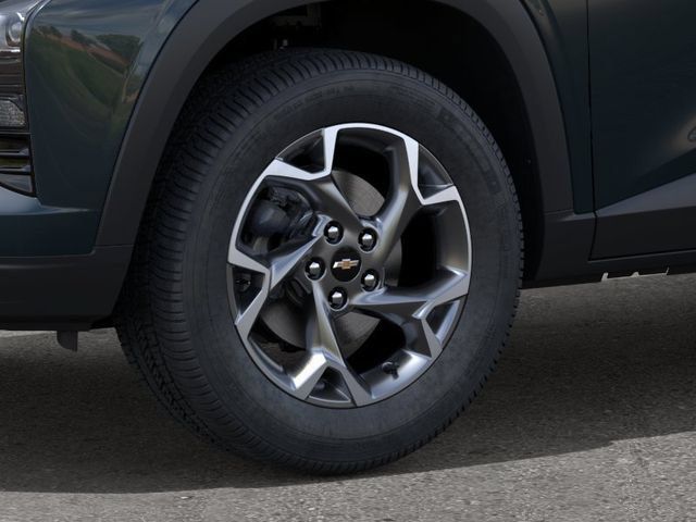 New 2026 Chevrolet Trax LT w/ Driver Confidence Package FWD image 9