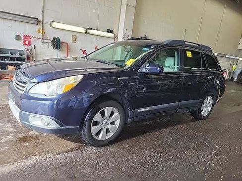 Used 2012 Subaru Outback 2.5i Limited AWD/4WD image 1