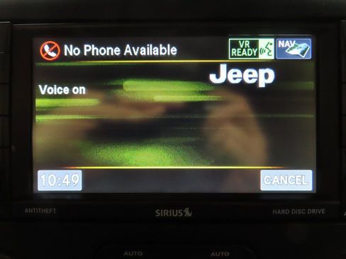Used 2017 Jeep Wrangler Unlimited Sahara w/ Connectivity Group image 17