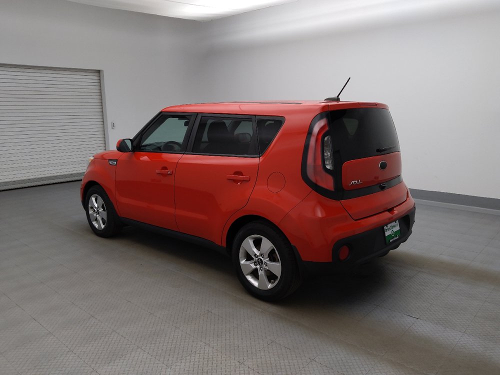 Used 2019 Kia Soul FWD image 3