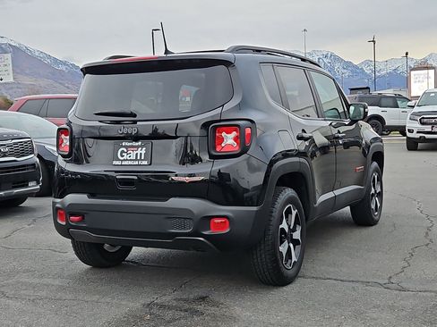 Used 2022 Jeep Renegade Trailhawk w/ Sun/Sound Group image 3