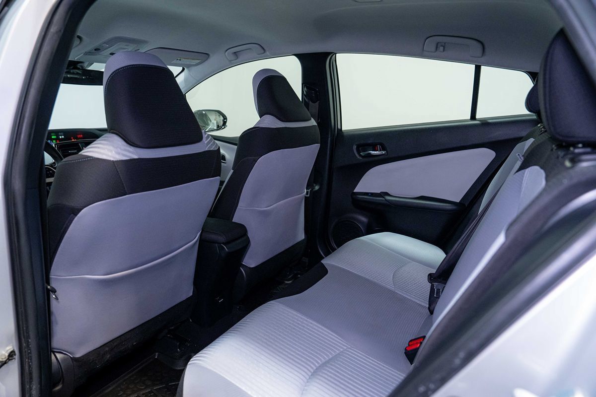 Used 2017 Toyota Prius Two w/ Prius Two Safety Plus Package FWD image 12