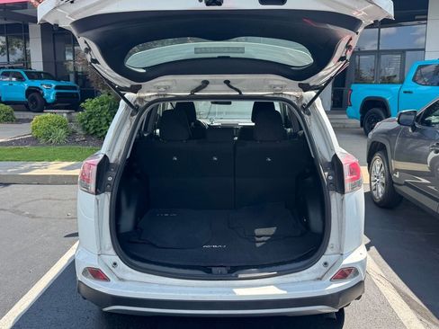 Used 2017 Toyota RAV4 XLE w/ Plus Special Value Package AWD/4WD image 11