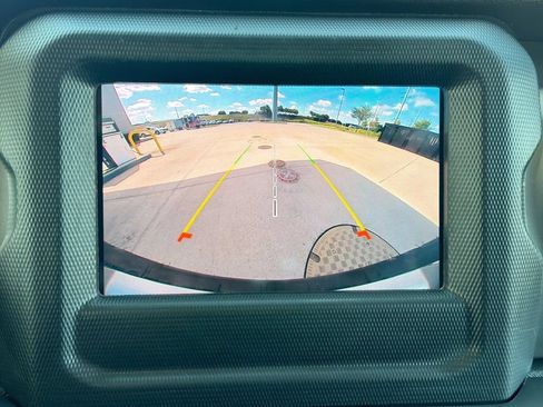 Used 2020 Jeep Wrangler Unlimited Sport S AWD/4WD image 24