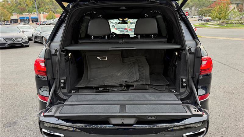 Used 2019 BMW X7 xDrive50i w/ Dynamic Handling Package AWD/4WD image 51