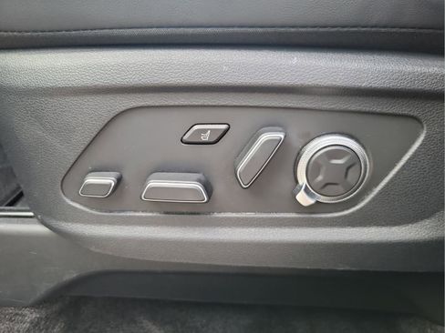 Used 2024 Hyundai Palisade Calligraphy image 14