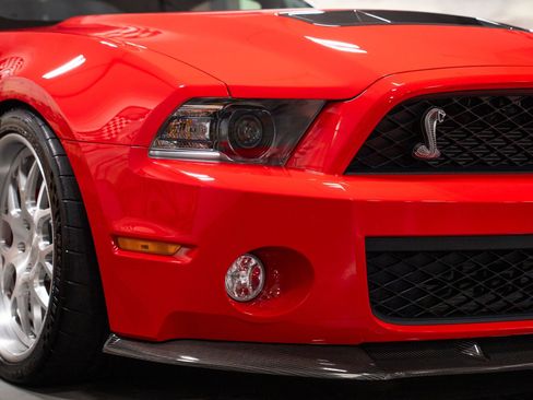 Used 2012 Ford Mustang Shelby GT500 w/ Electronics Pkg RWD image 11